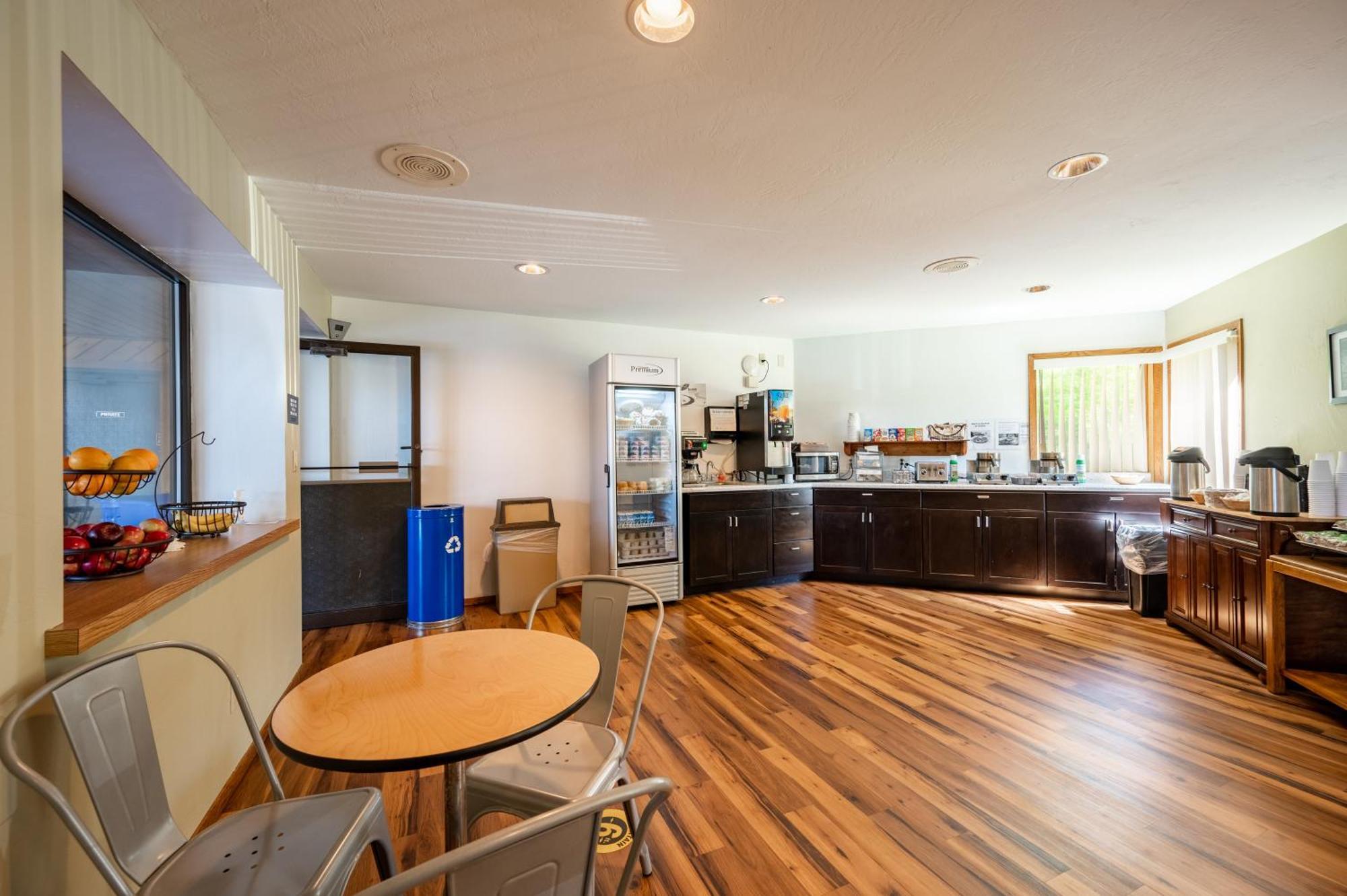 Pine Grove Resort 以法莲 外观 照片