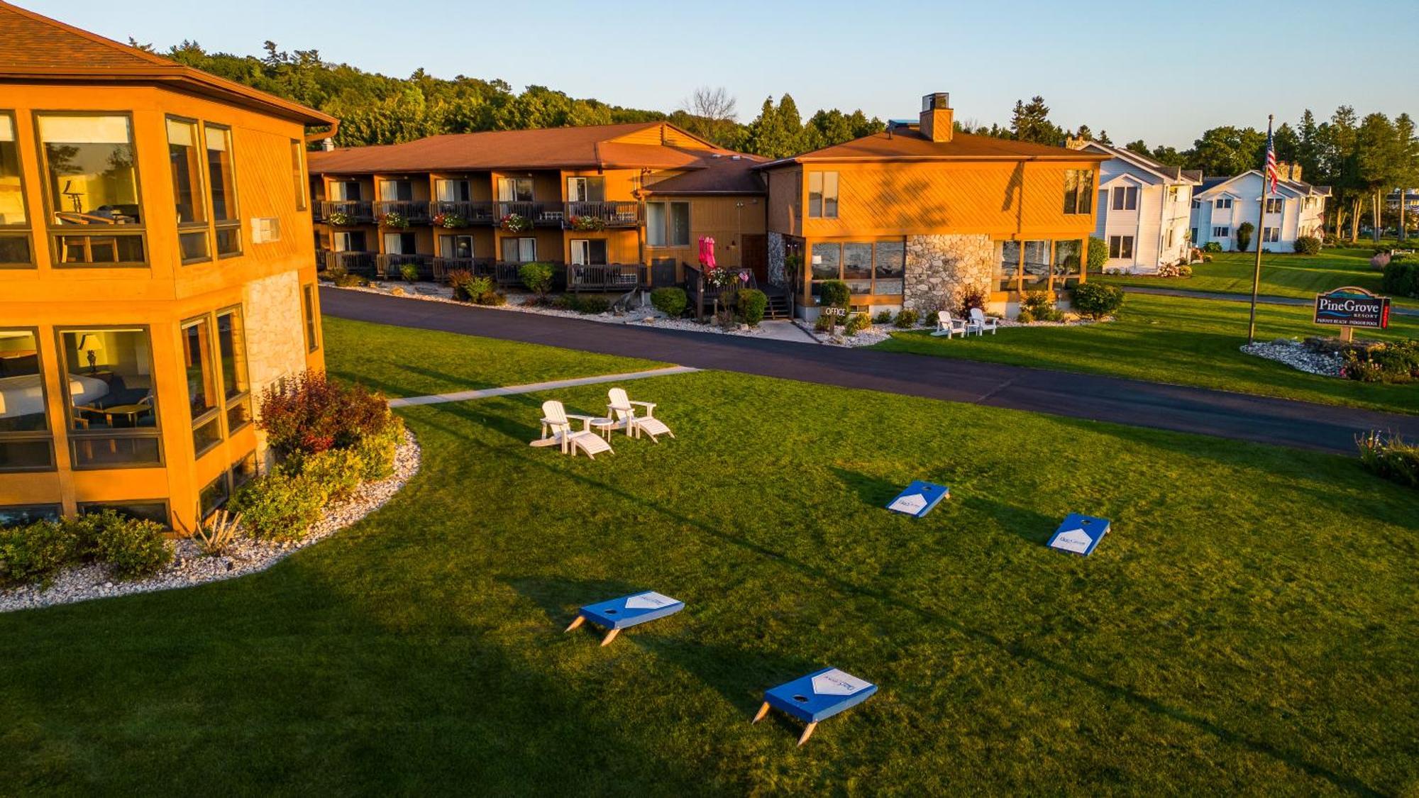 Pine Grove Resort 以法莲 外观 照片