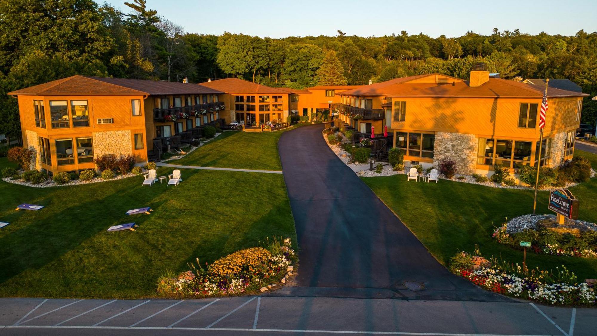 Pine Grove Resort 以法莲 外观 照片