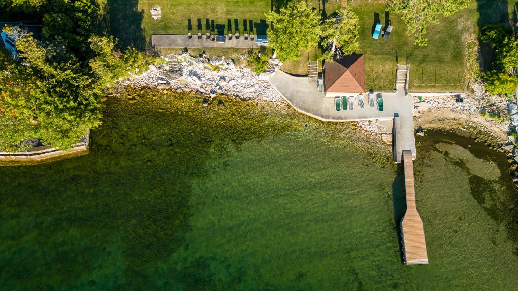 Pine Grove Resort 以法莲 外观 照片