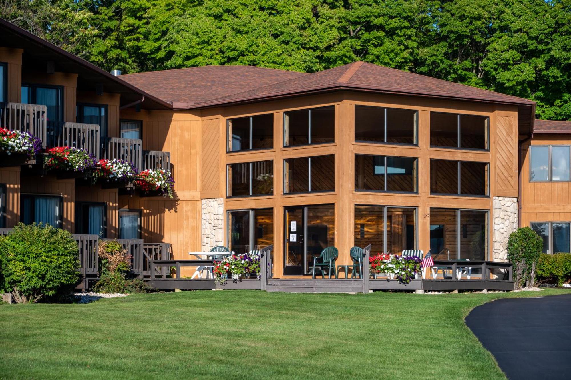 Pine Grove Resort 以法莲 外观 照片